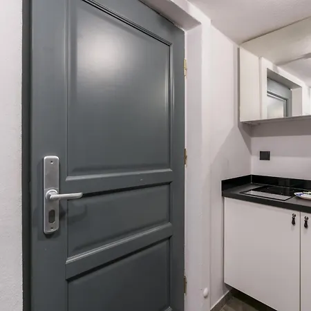 Strzalowa Underground Level By Renters *