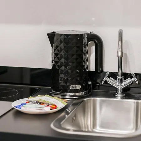 Strzalowa Underground Level By Renters * 포즈난