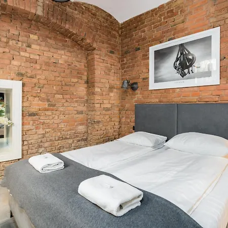 Strzalowa Underground Level By Renters