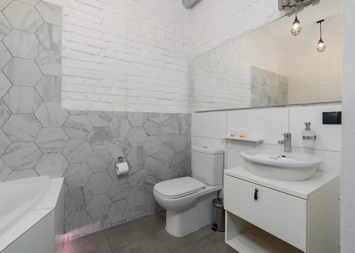 Daire Strzalowa Underground Level By Renters Poznan