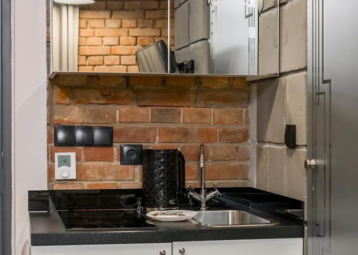 Strzalowa Underground Level By Renters * Poznan